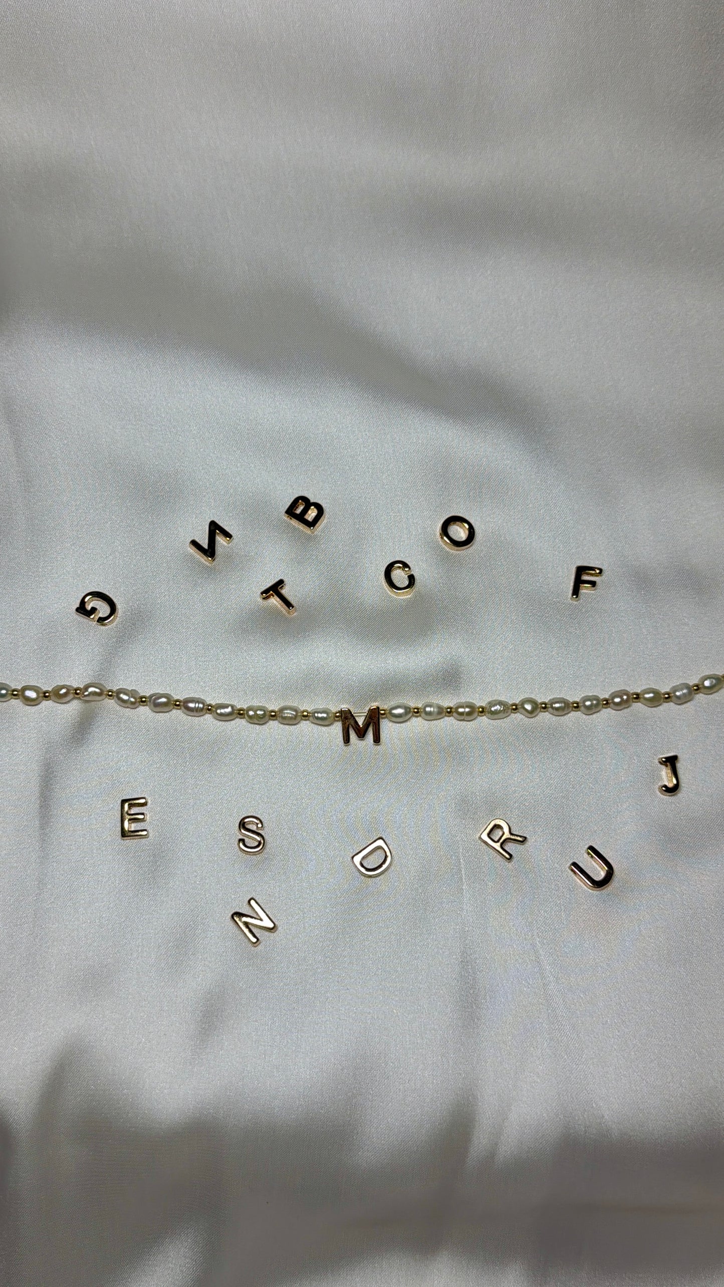 Love Me with Pearls Necklace