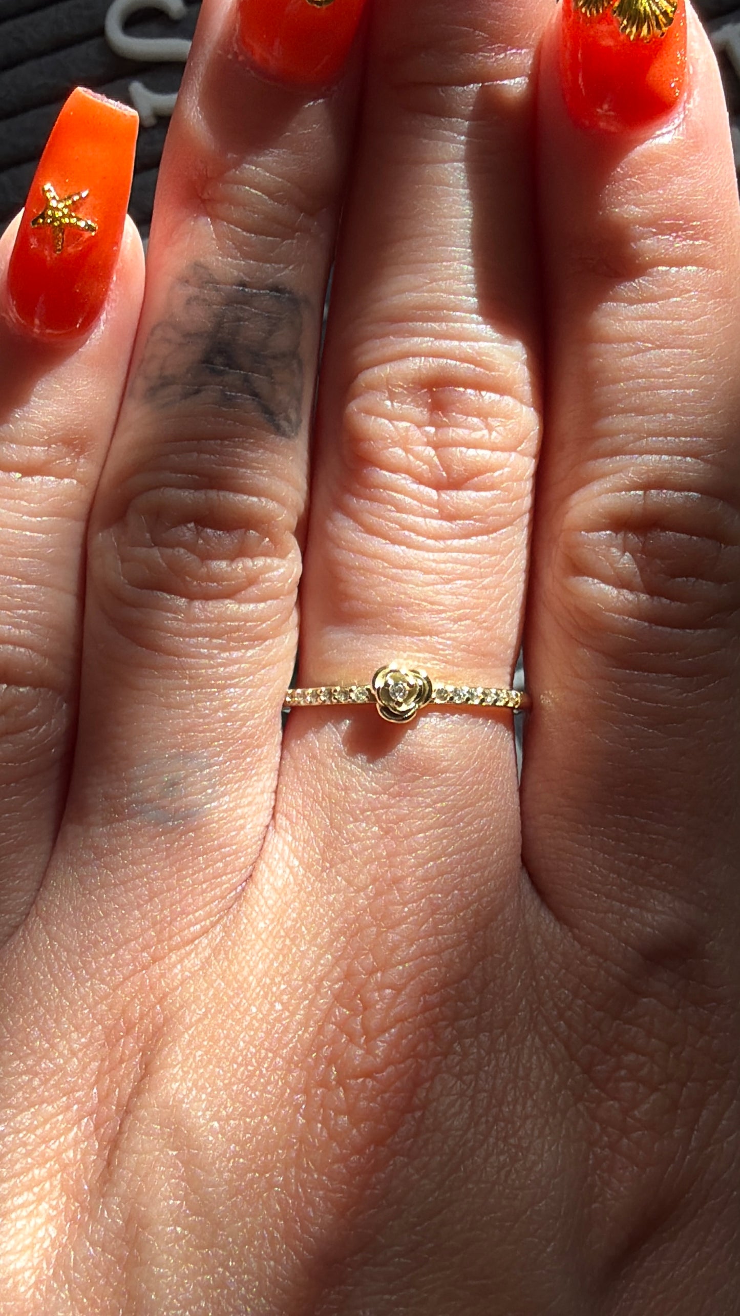 Como La Flor Ring